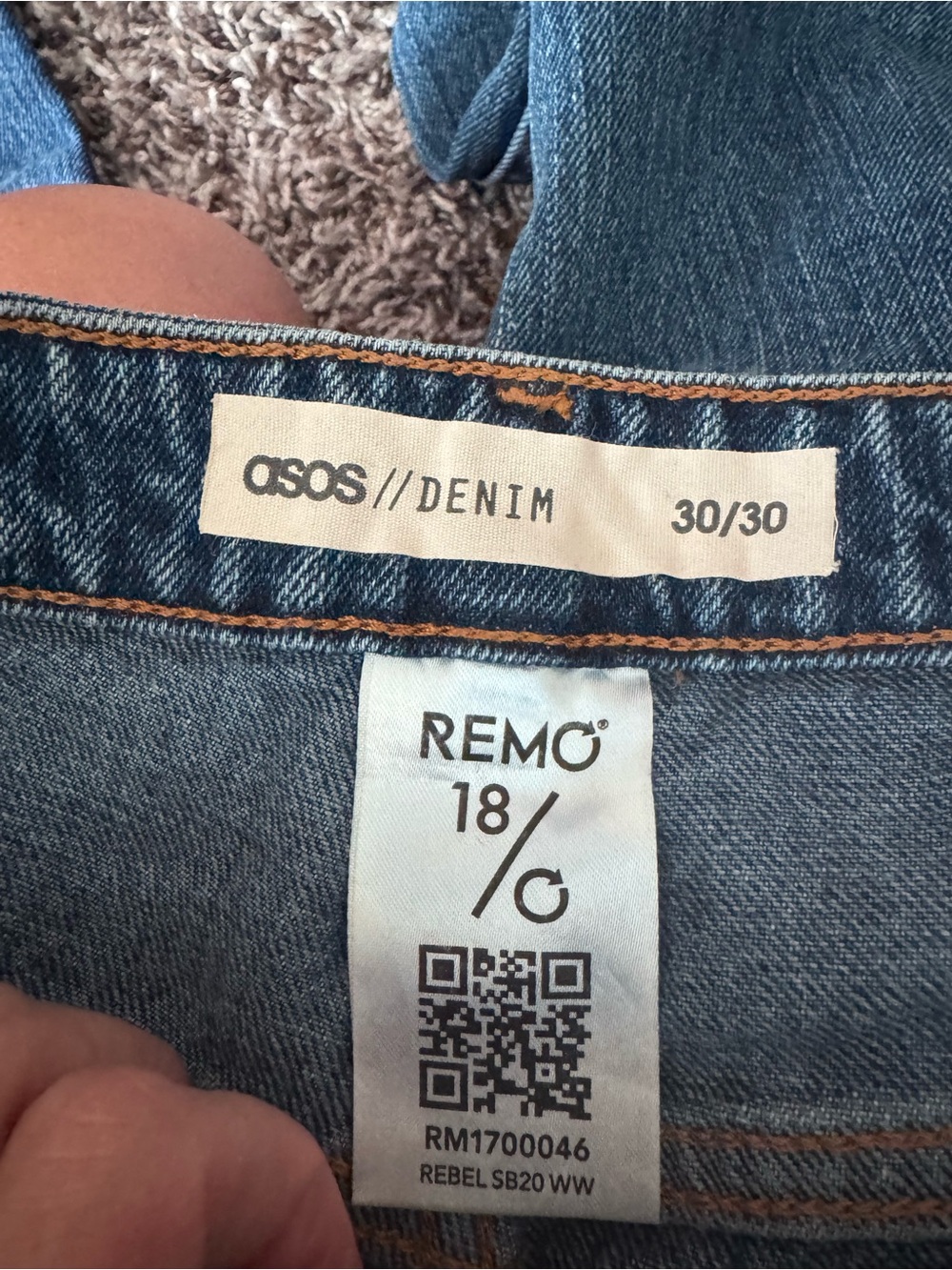 Asos Remo Denim Jeans Distressed Denim Redone Recycled Denim Crossover 30 / 30 - Picture 4 of 9